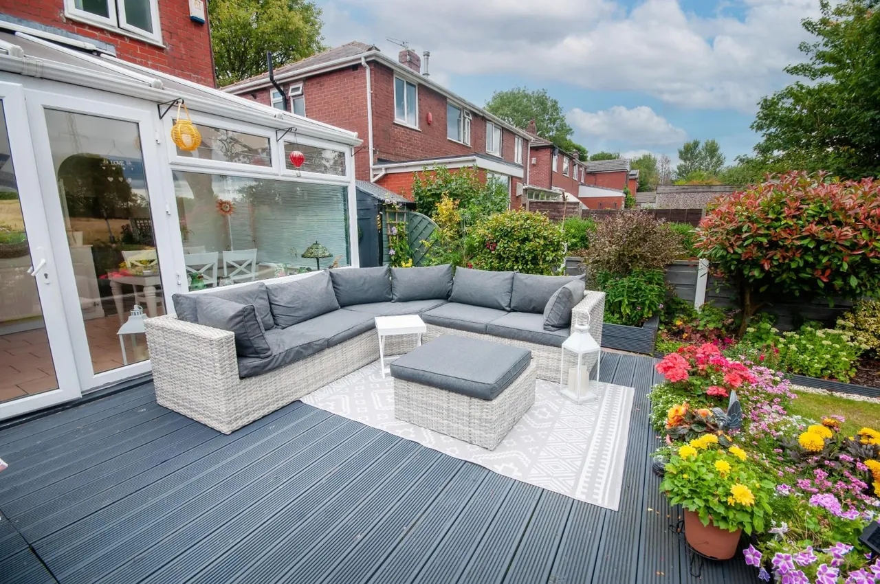 Ringley Road West, Radcliffe, Manchester, Lancashire, M26 1EA, photo 16