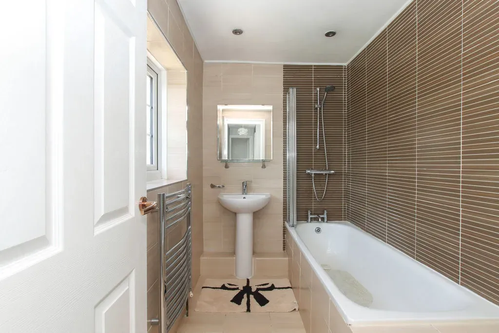 Windmill Road, Hemel Hempstead, Hertfordshire, HP2 4BU, photo 5