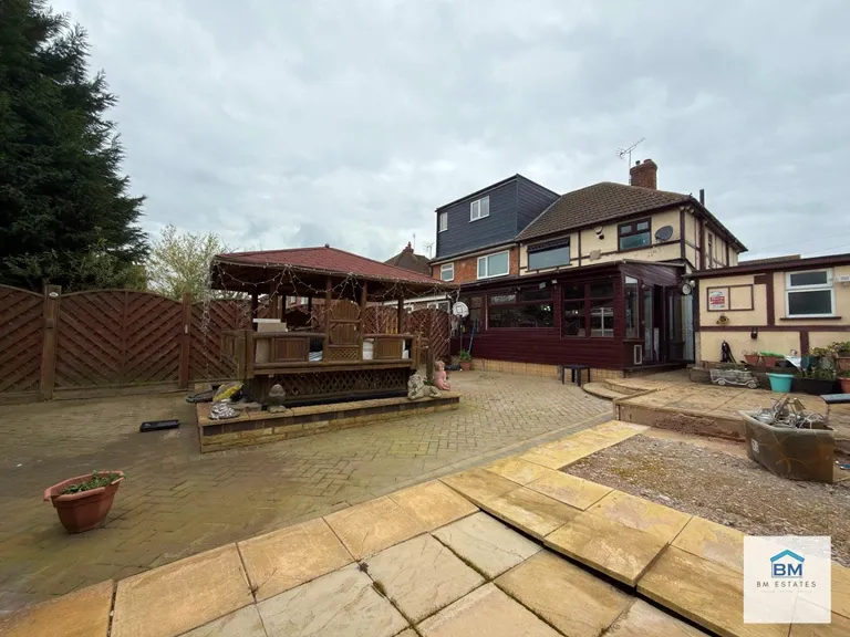 Hazel Drive, Leicester, LE3 2JE, photo 10