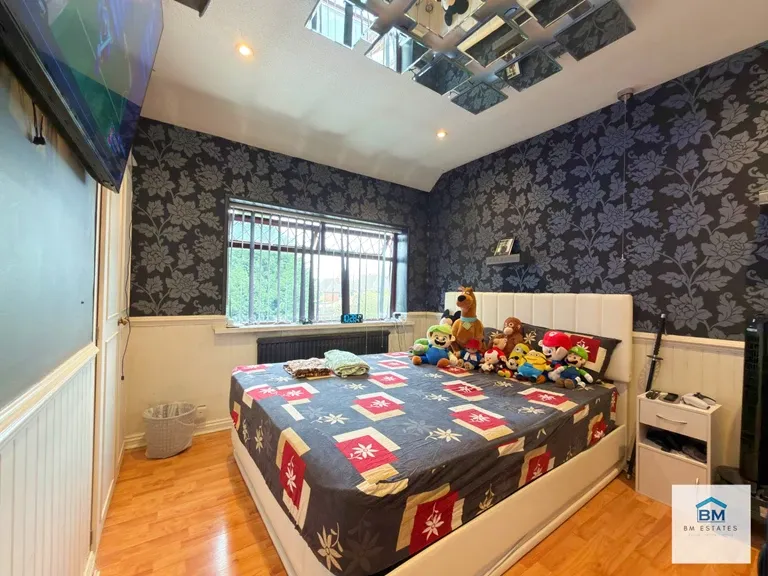 Hazel Drive, Leicester, LE3 2JE, photo 7