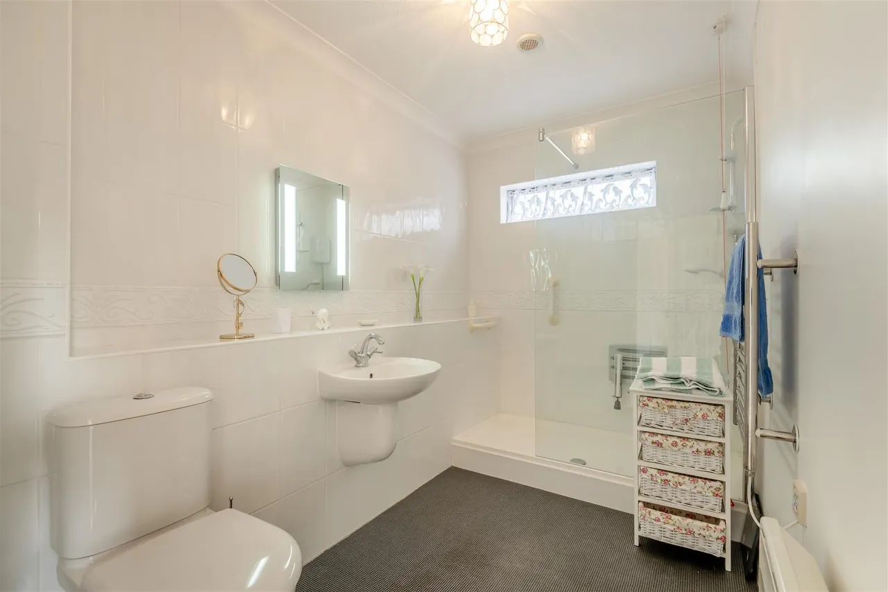 Russet Court, Coxheath, photo 9