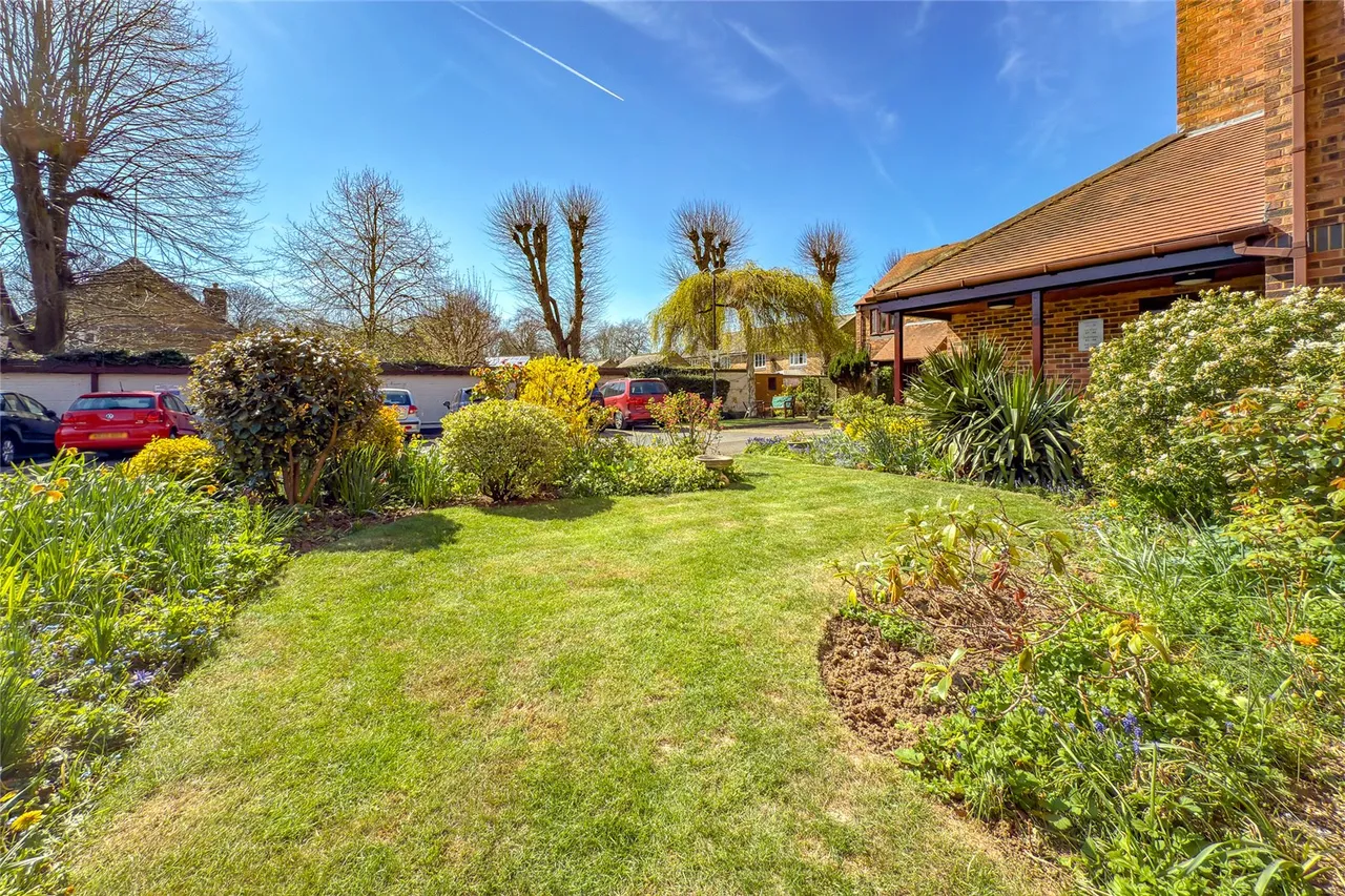 Belmont Hill, St. Albans, Hertfordshire, AL1 1BH, photo 10