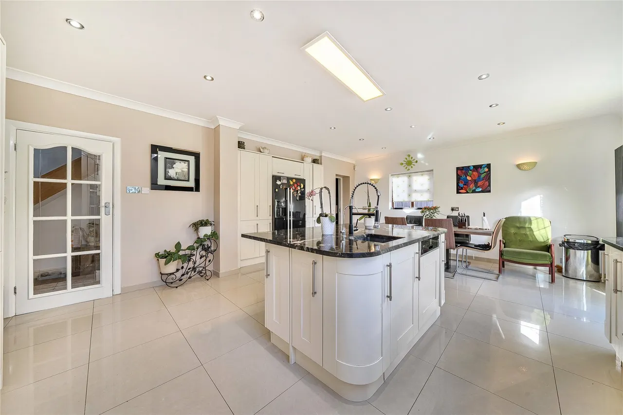 Sutherland Avenue, Petts Wood, Orpington, BR5, photo 26