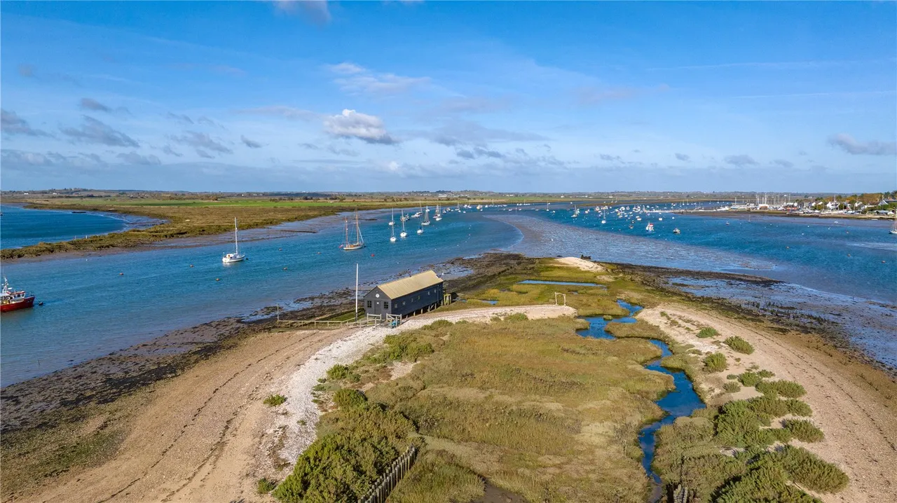 Dawes Lane, West Mersea, CO5, photo 16