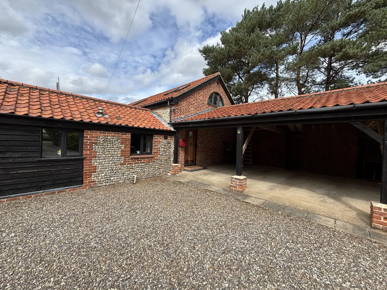 1 bed barn conversion to rent — Old Farm, East Ruston