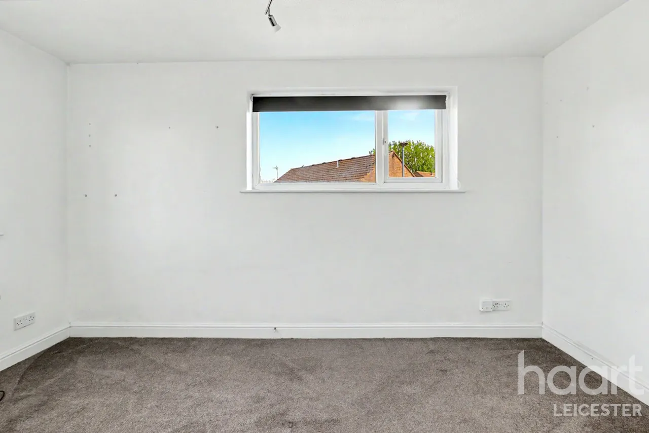 Thorpe Field Drive, Leicester, LE4, photo 4