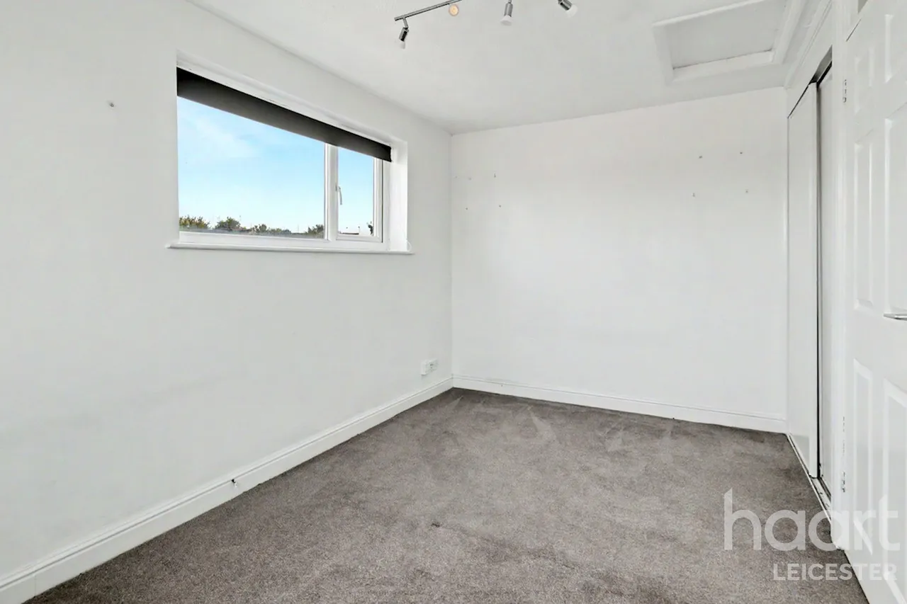 Thorpe Field Drive, Leicester, LE4, photo 5