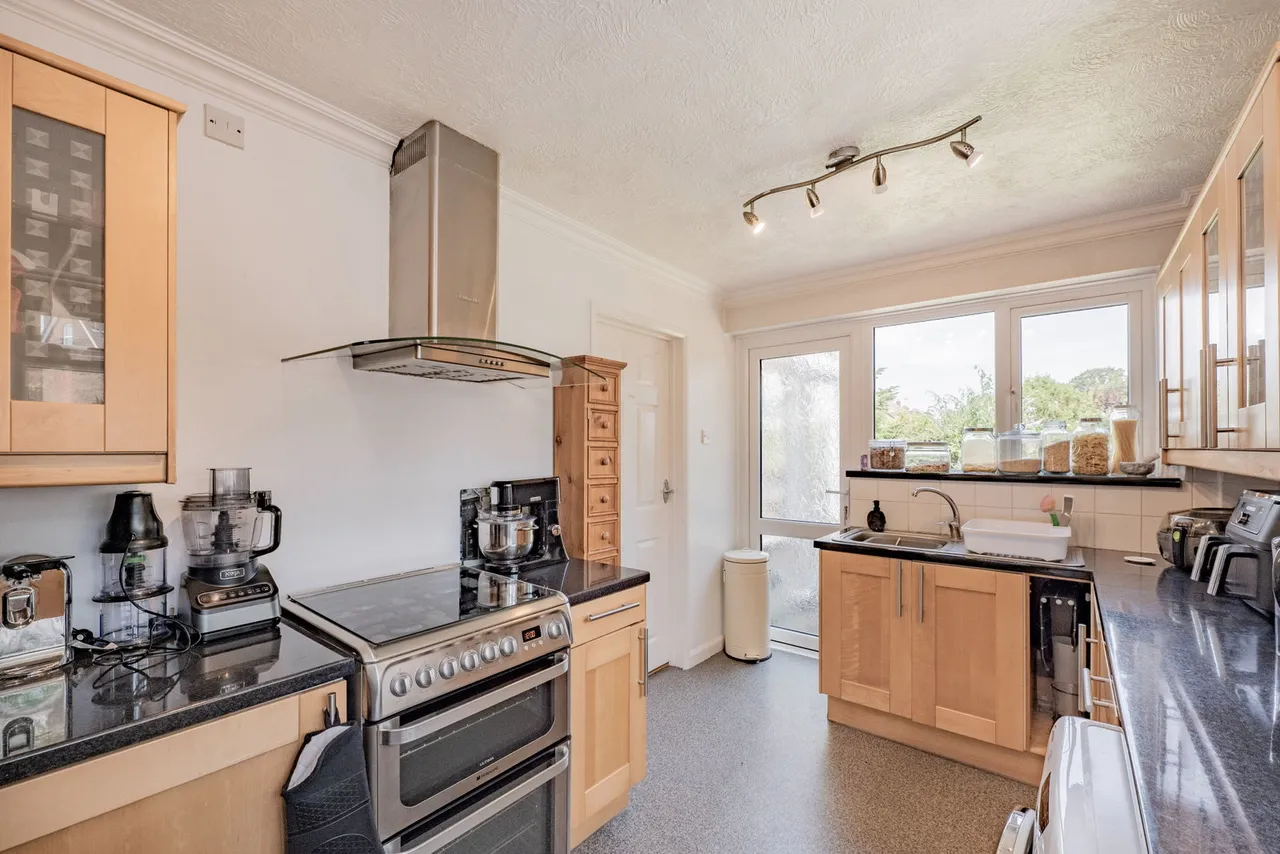 Allington Road, Paddock Wood, TN12, photo 7