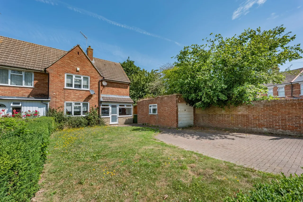 Allington Road, Paddock Wood, TN12, photo 20