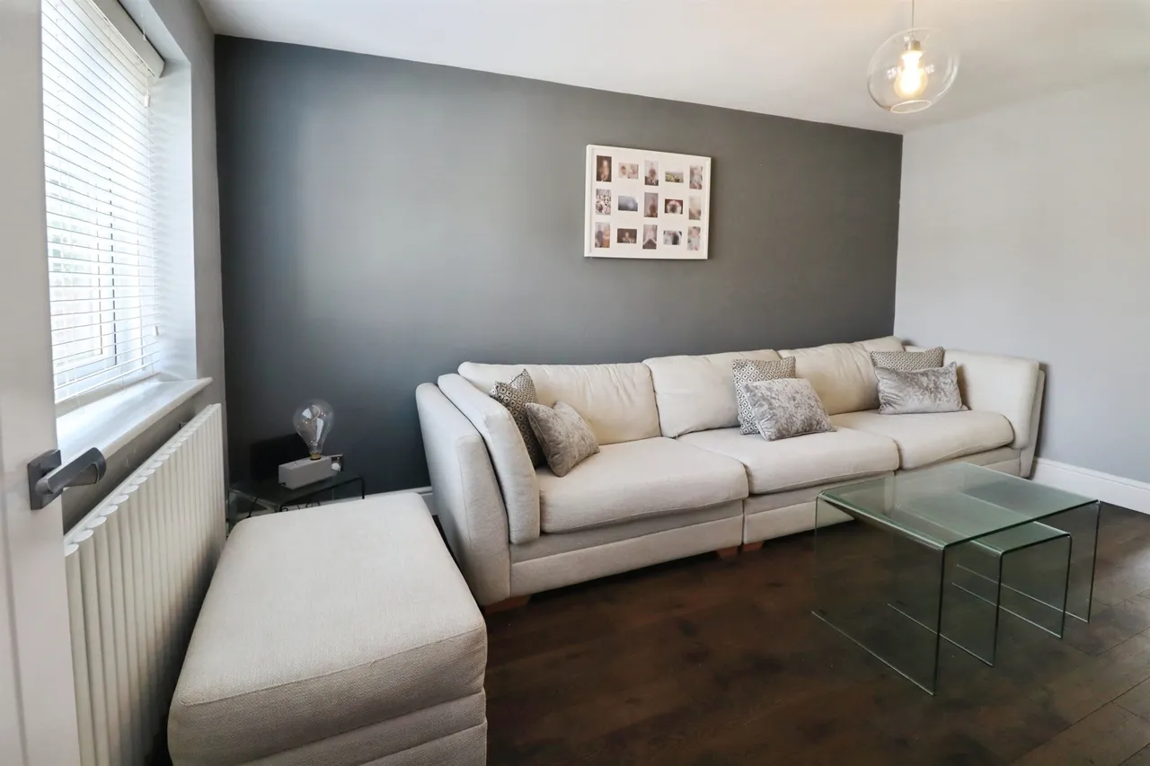 Summerhill Close, Cardiff, CF3, photo 3