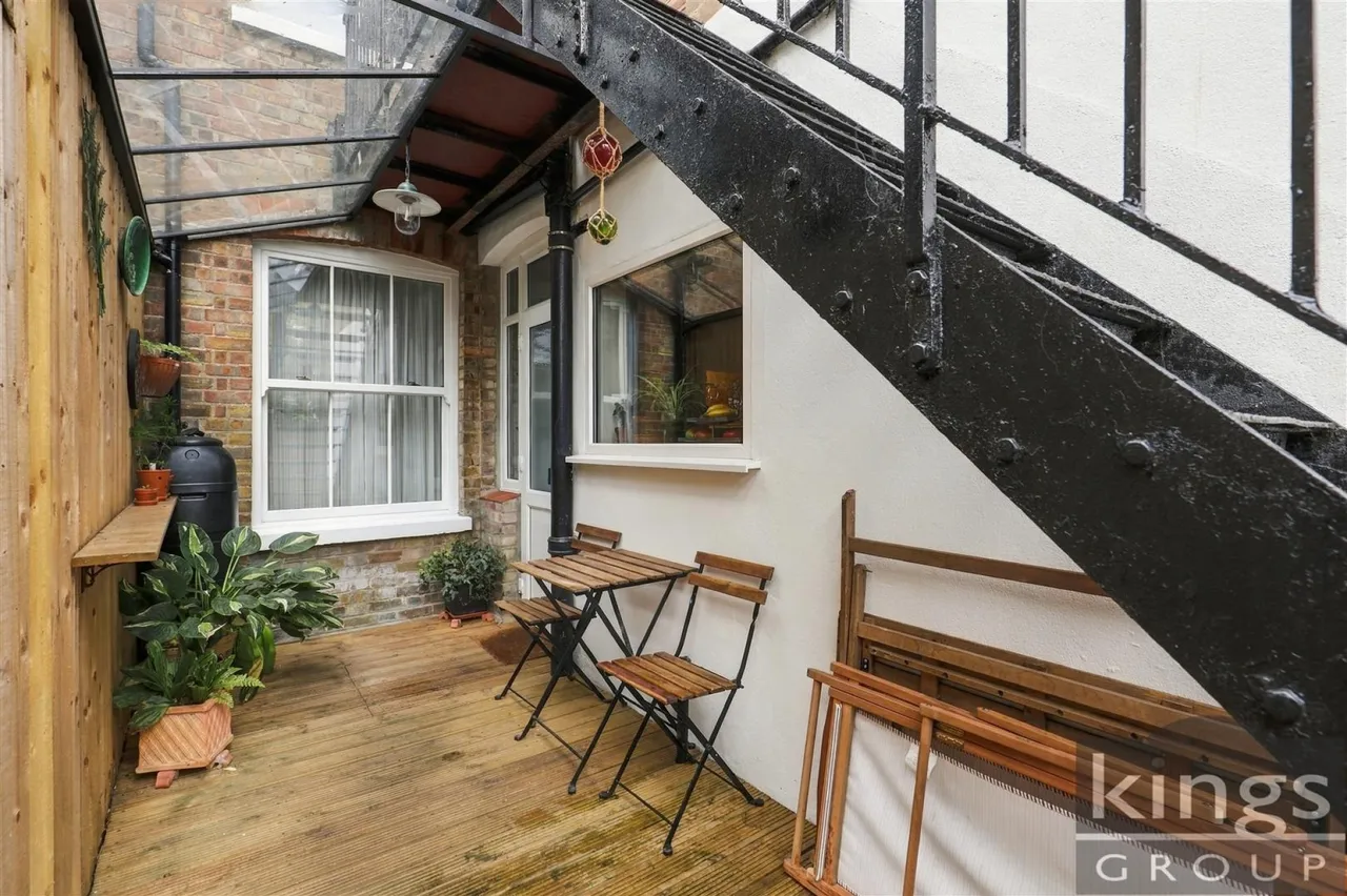 Sketty Road, Enfield, photo 18