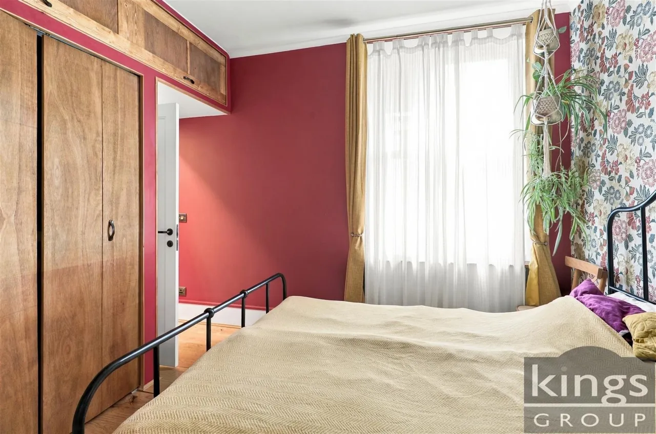 Sketty Road, Enfield, photo 10