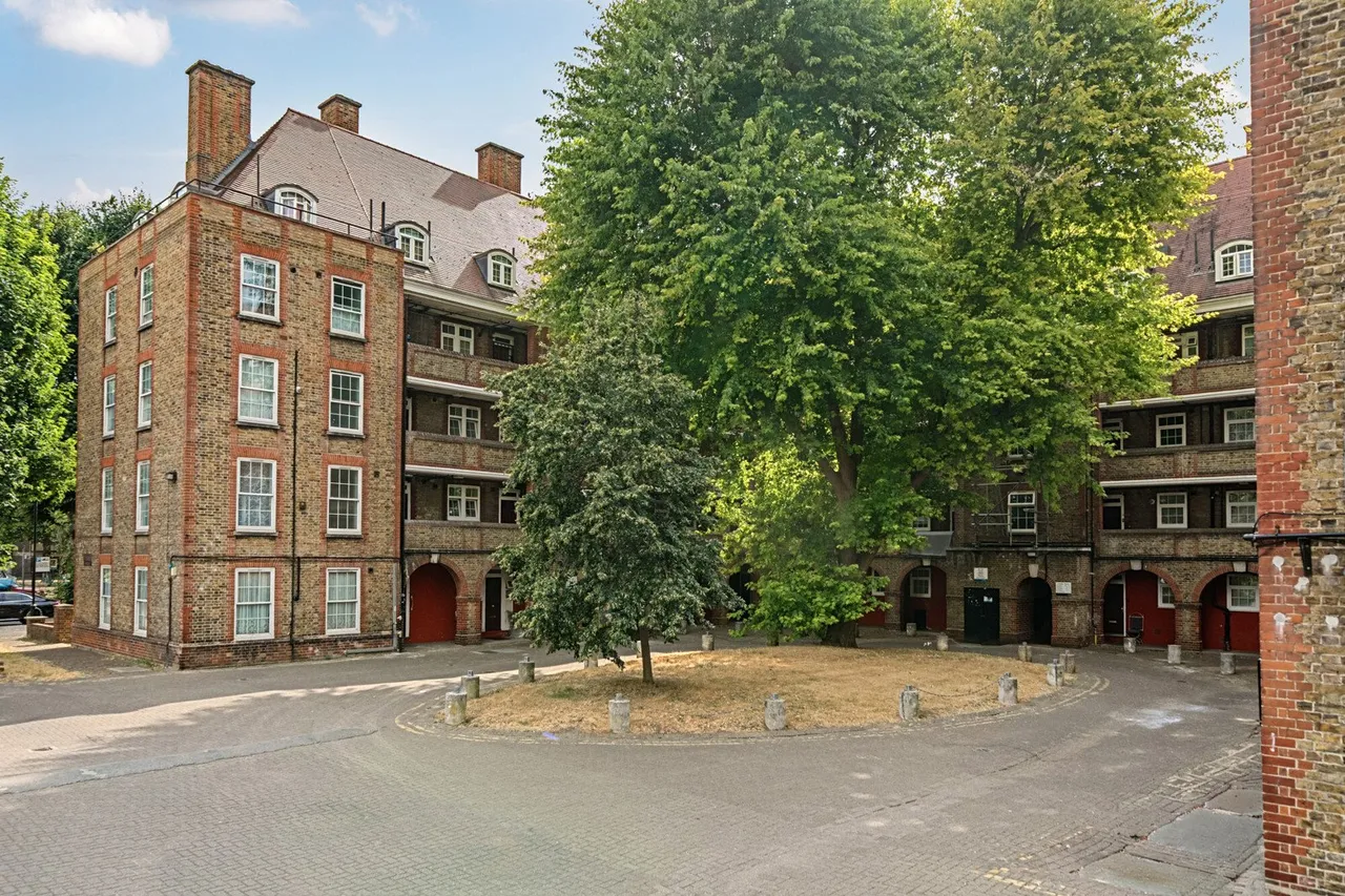 Comber Grove, SE5, photo 13