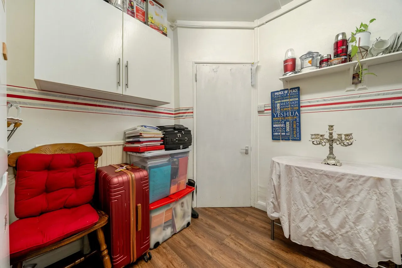 Comber Grove, SE5, photo 16