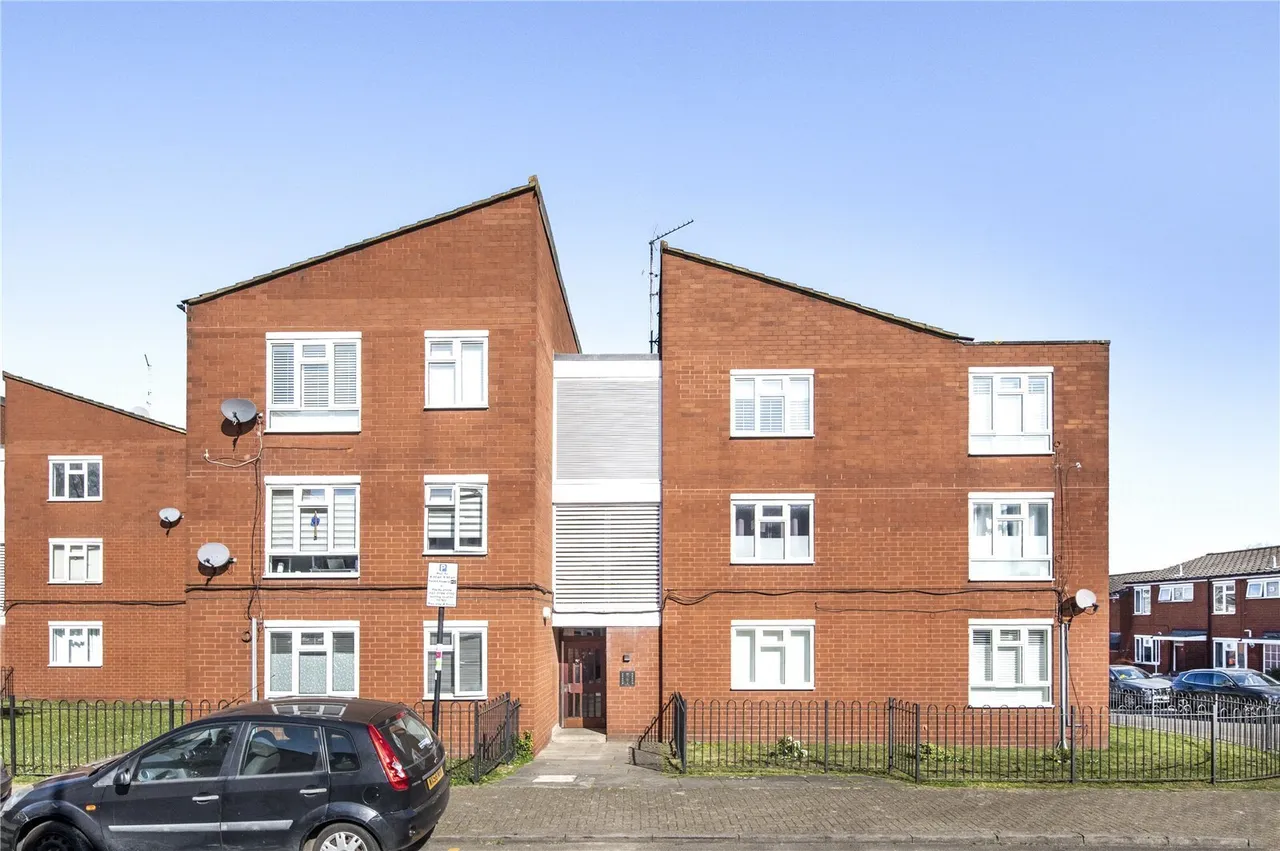 Verran Road, London, SW12, photo 11