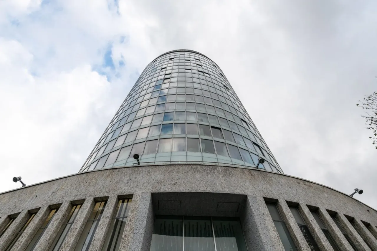 1 bed flat for sale — The Rotunda, New Street, Birmingham, B2