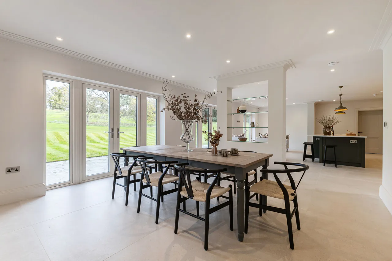 Arkell Lane, Frensham, Farnham, GU10, photo 12