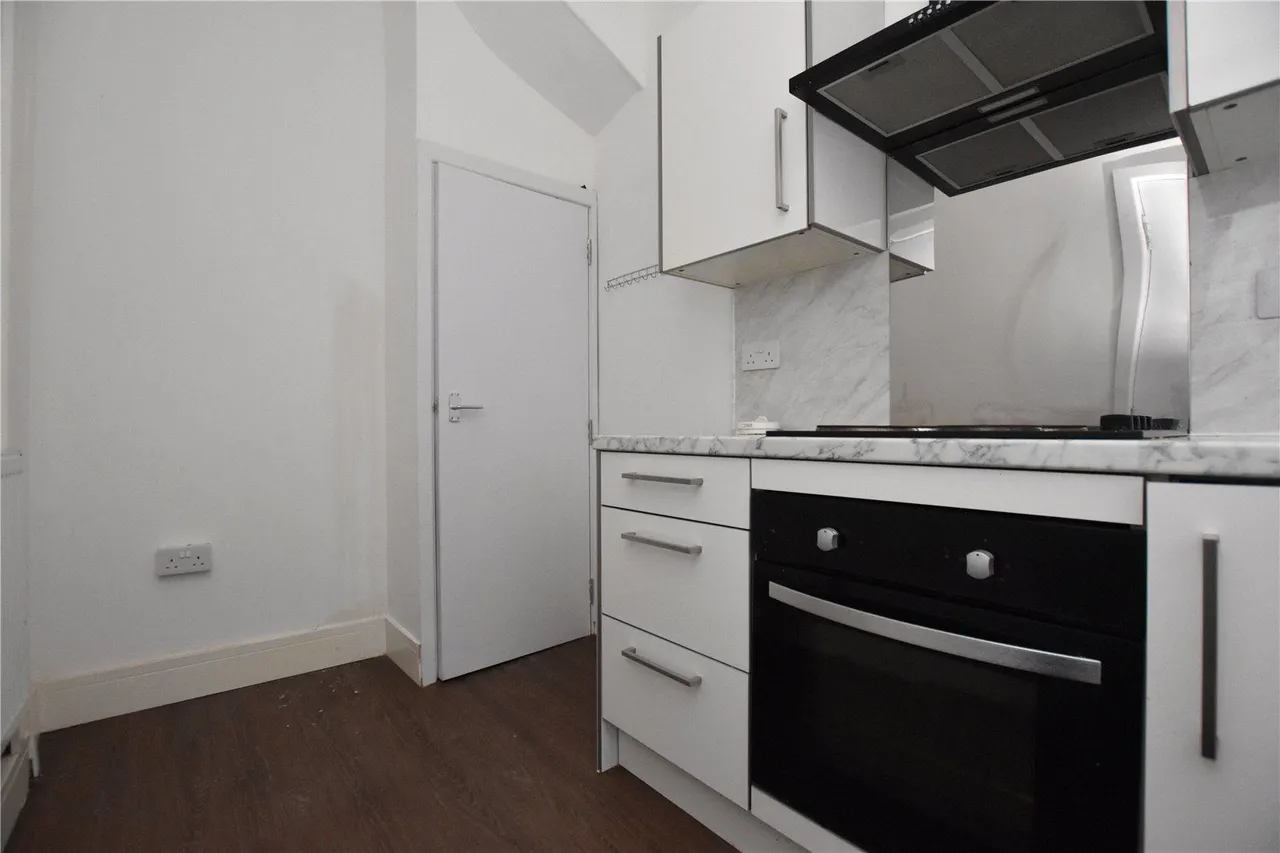 Cobden Place, Leeds, LS12, photo 11