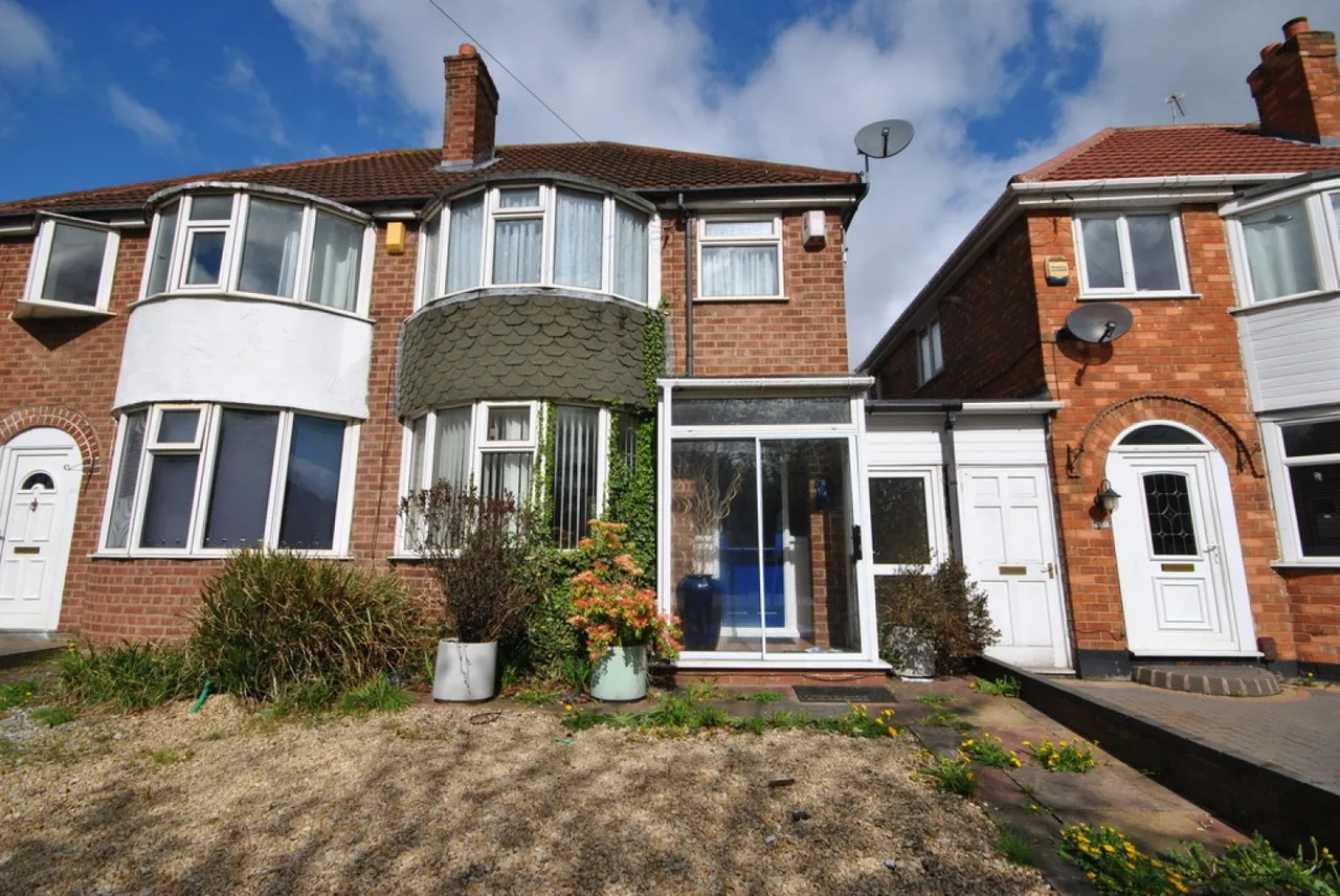 3 bed house to rent, Church Road, Sheldon, B26