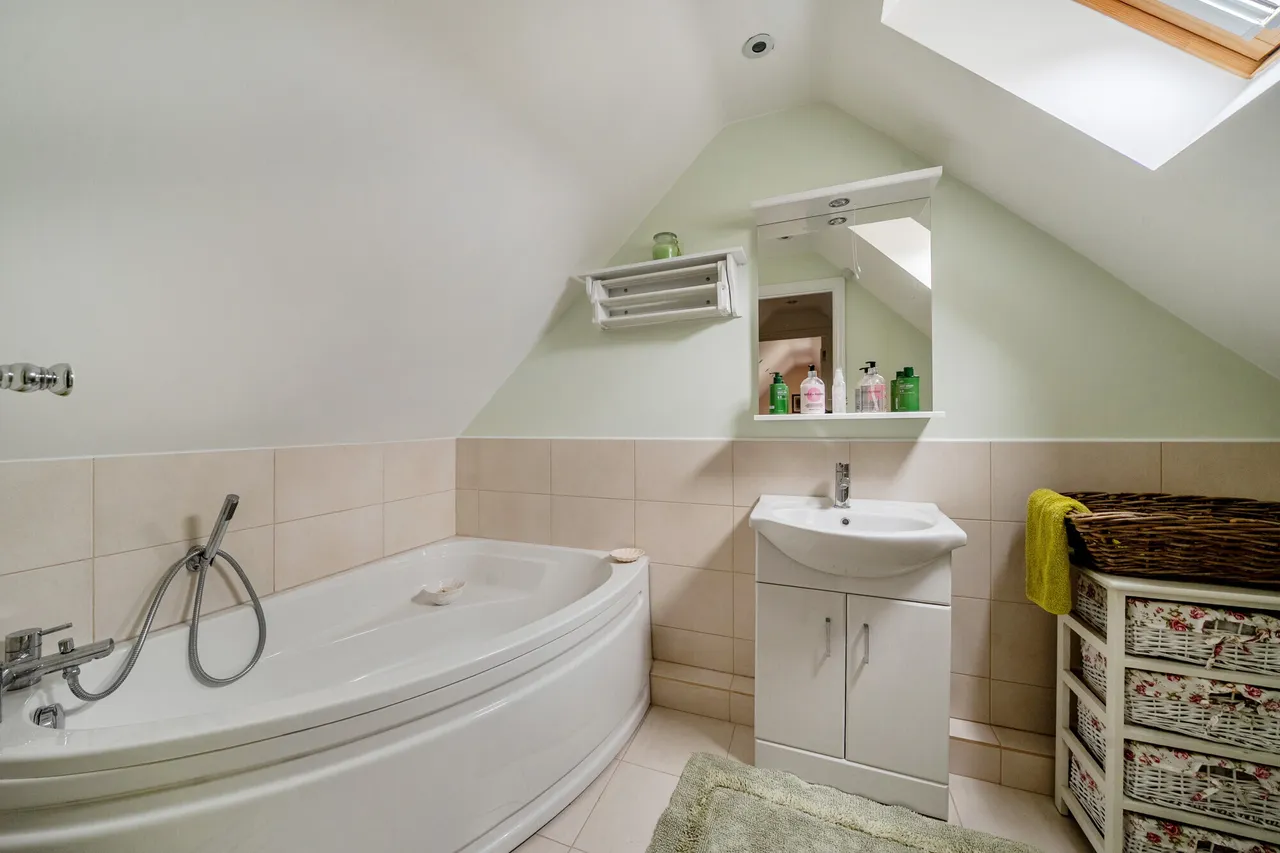 Stoney Lane, Thatcham, RG18, photo 22