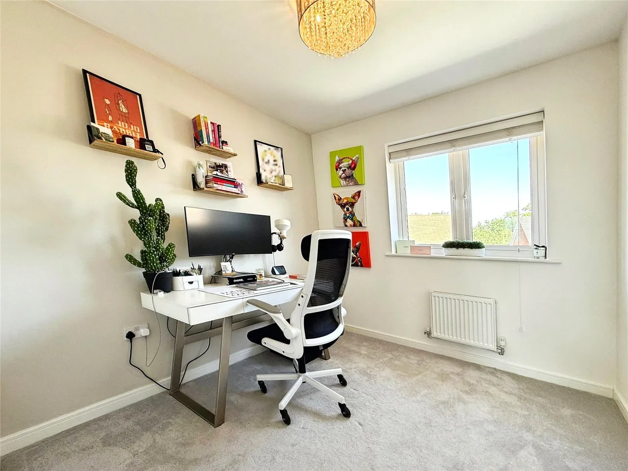 Urnfield, Yateley, Hampshire, GU46 7AX, photo 14