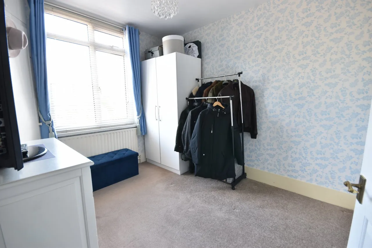 Albury Road, Merstham, RH1, photo 8