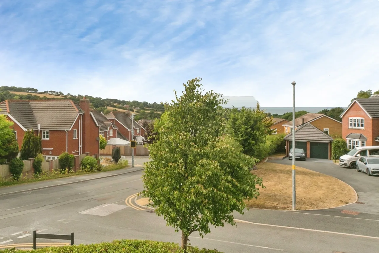 Bryn Y Mor, Old Colwyn, LL29, photo 16
