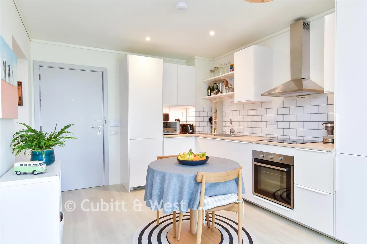 Ladybower Road, Worthing, BN13, photo 4