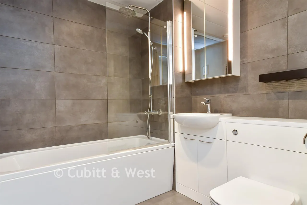 Ladybower Road, Worthing, BN13, photo 8