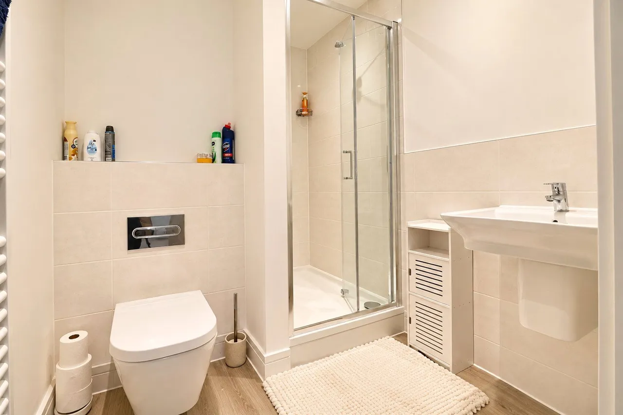 Antler Close, South Molton, EX36, photo 9