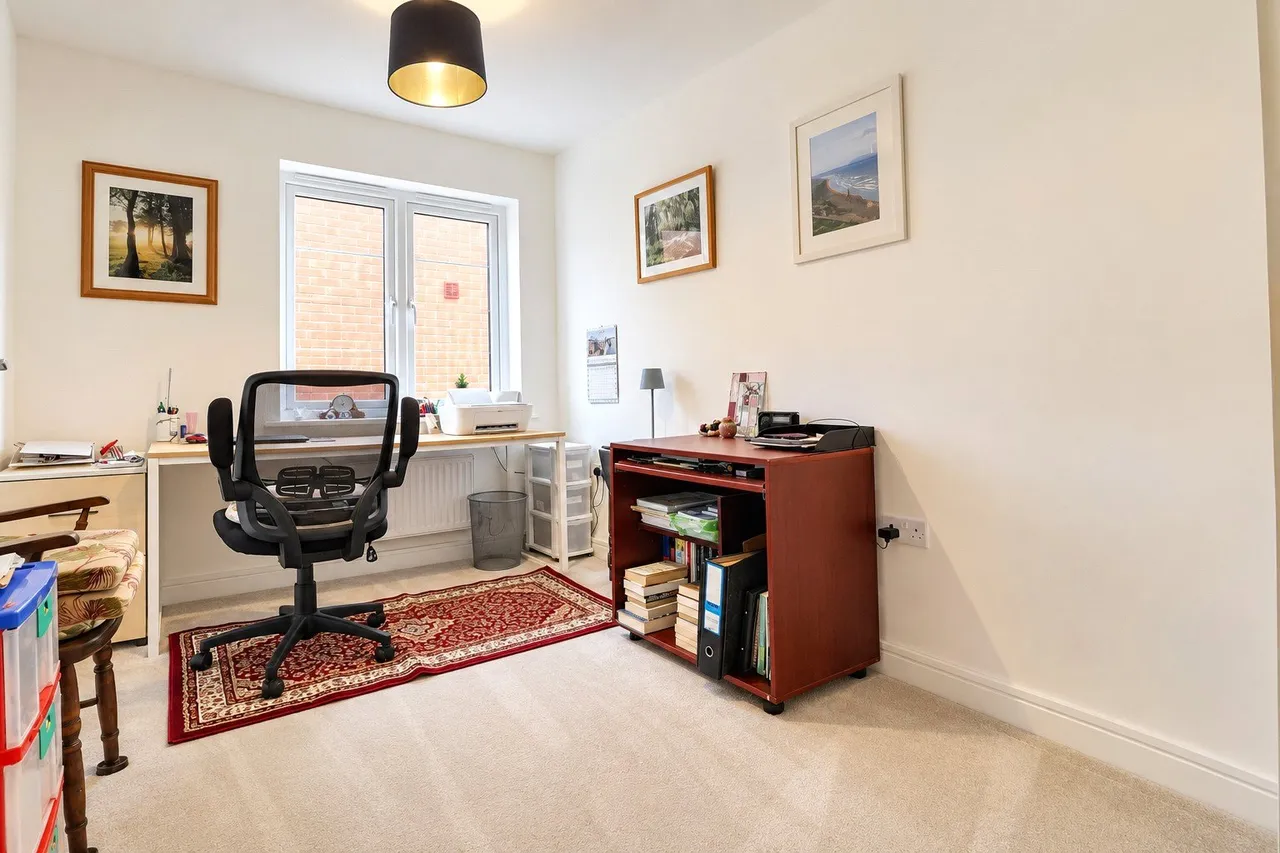 Antler Close, South Molton, EX36, photo 11