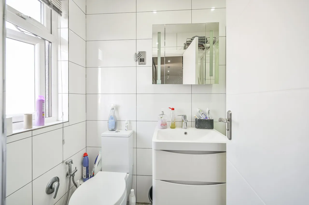 95 Great Cambridge Road, London, photo 7