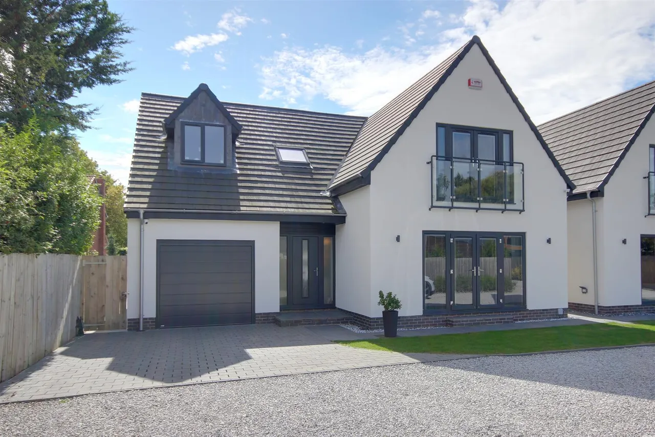 4 bed property for sale — Barney Close, Tickton