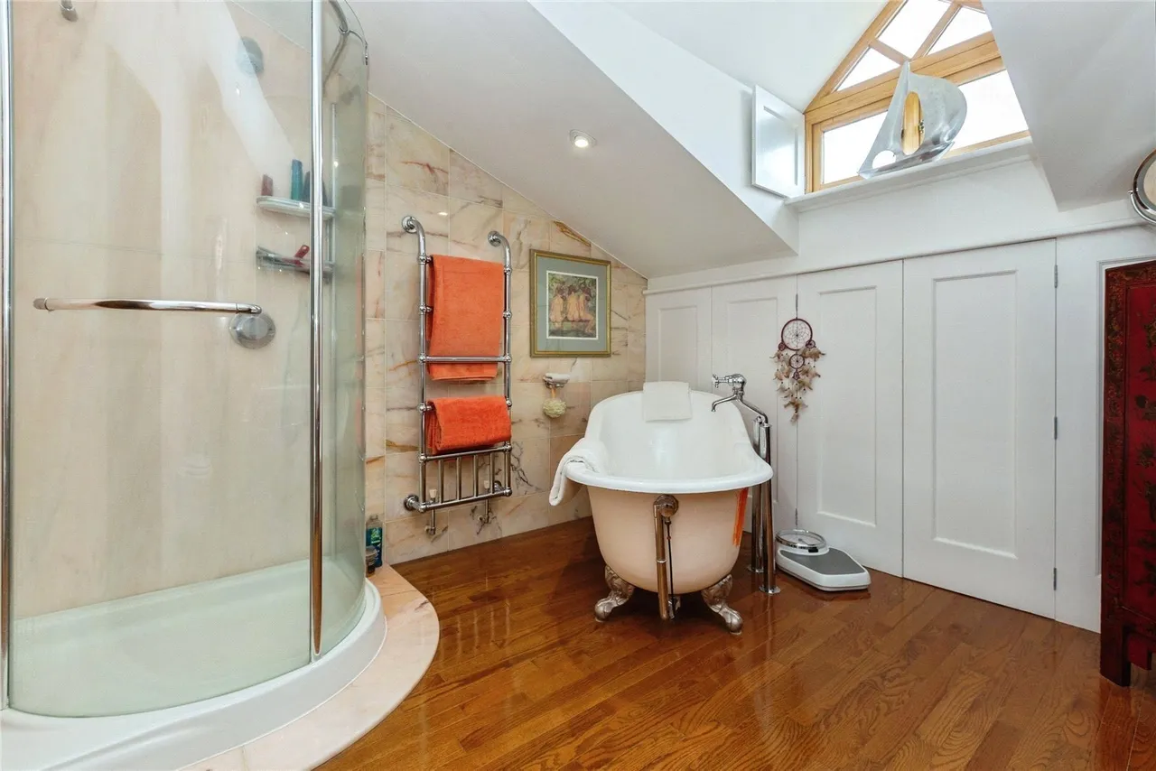 Marsh, Aylesbury, Buckinghamshire, HP17, photo 27