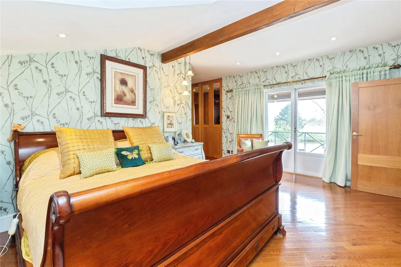 Marsh, Aylesbury, Buckinghamshire, HP17, photo 26