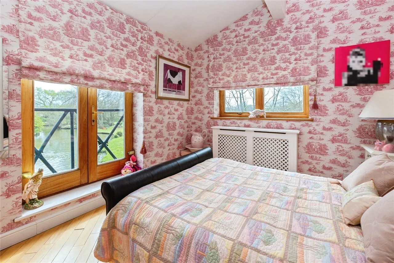 Marsh, Aylesbury, Buckinghamshire, HP17, photo 31