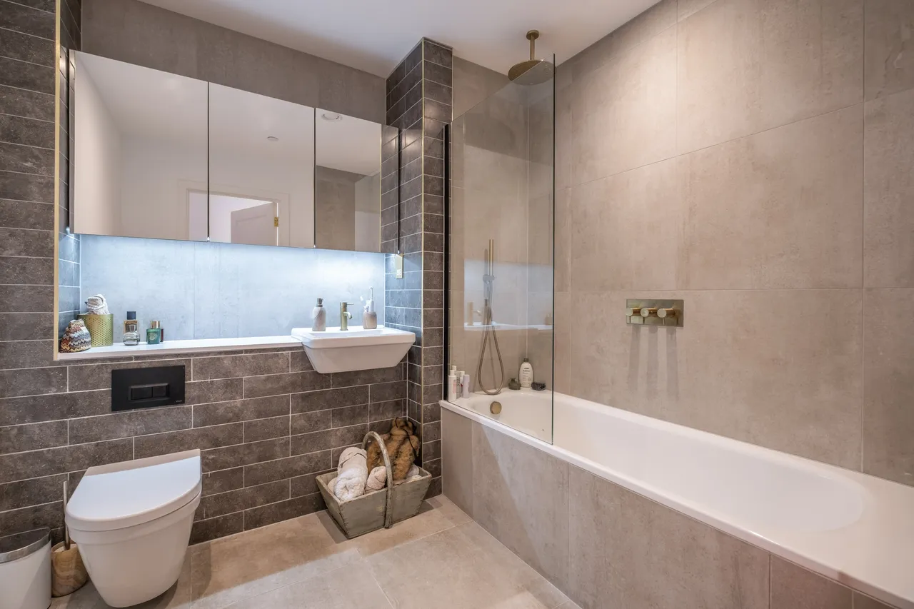 Ravensbury Terrace, London, SW18, photo 8
