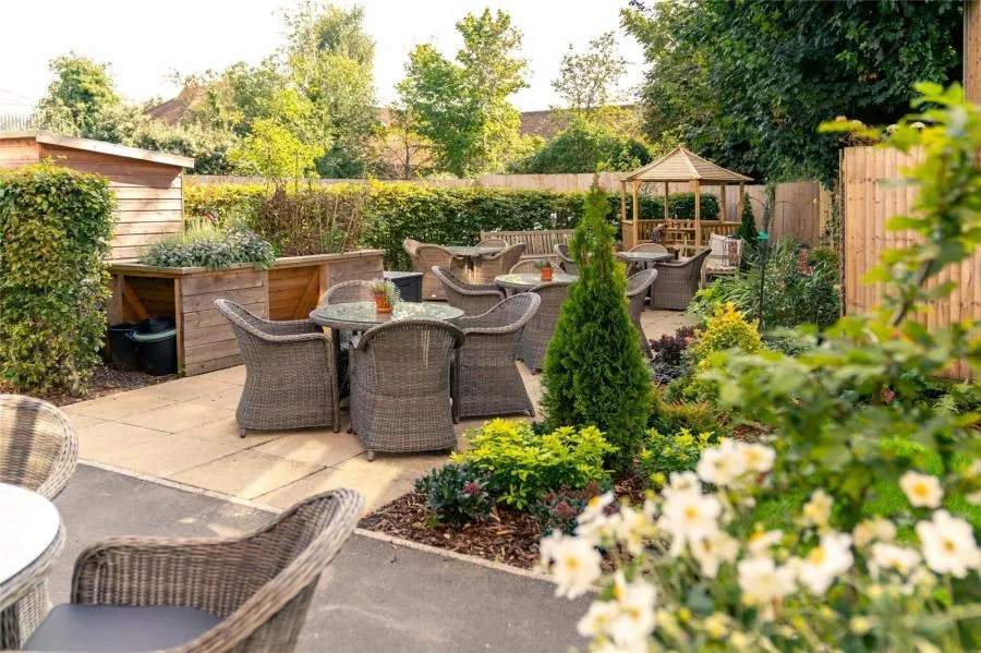Albert Court, Henley-On-Thames, RG9, photo 9