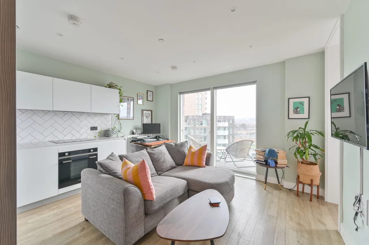 Flat 804, Quill House, 1 Pegler Square, London, photo 8