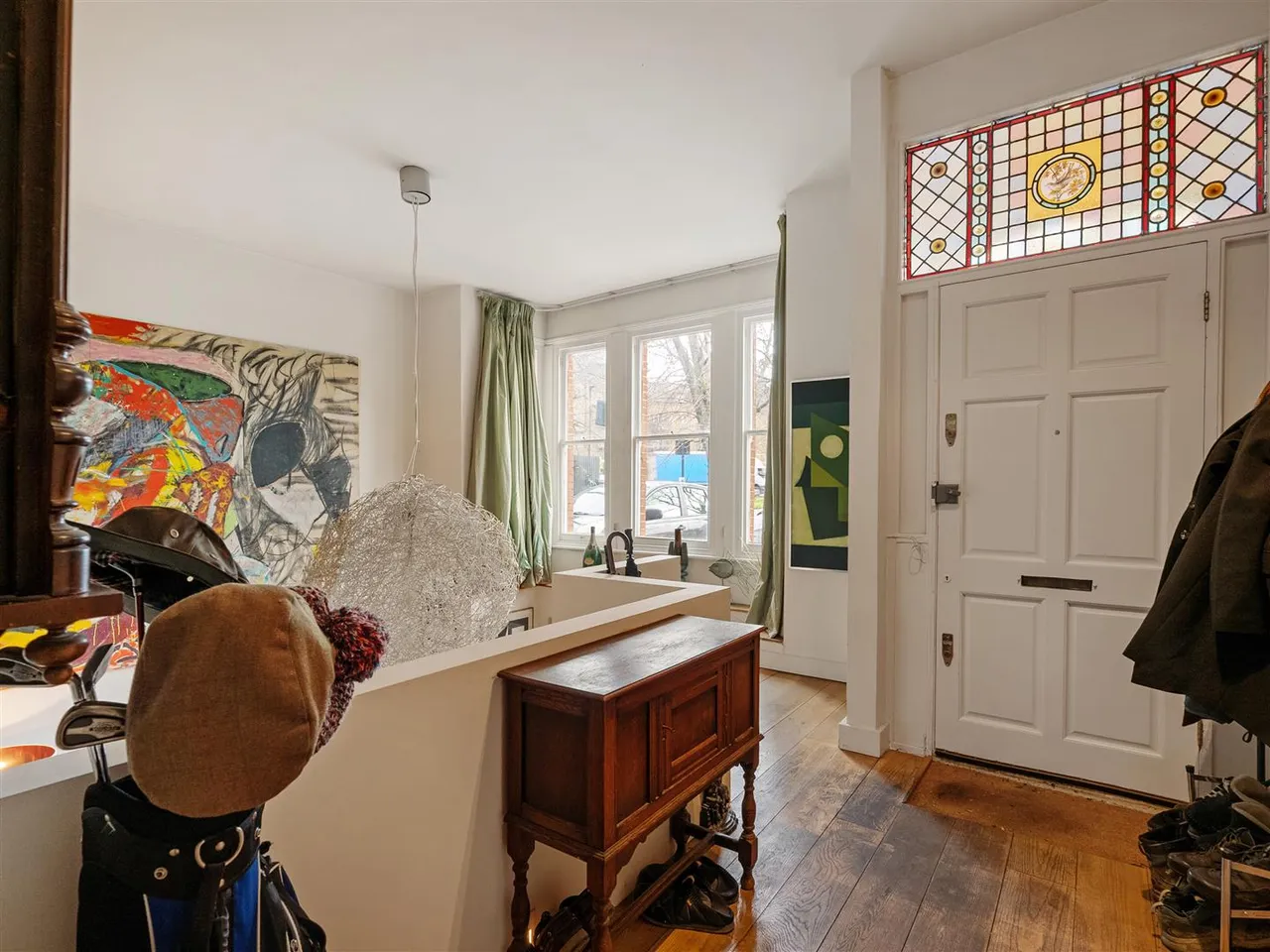 Windmill Drive, London, photo 5