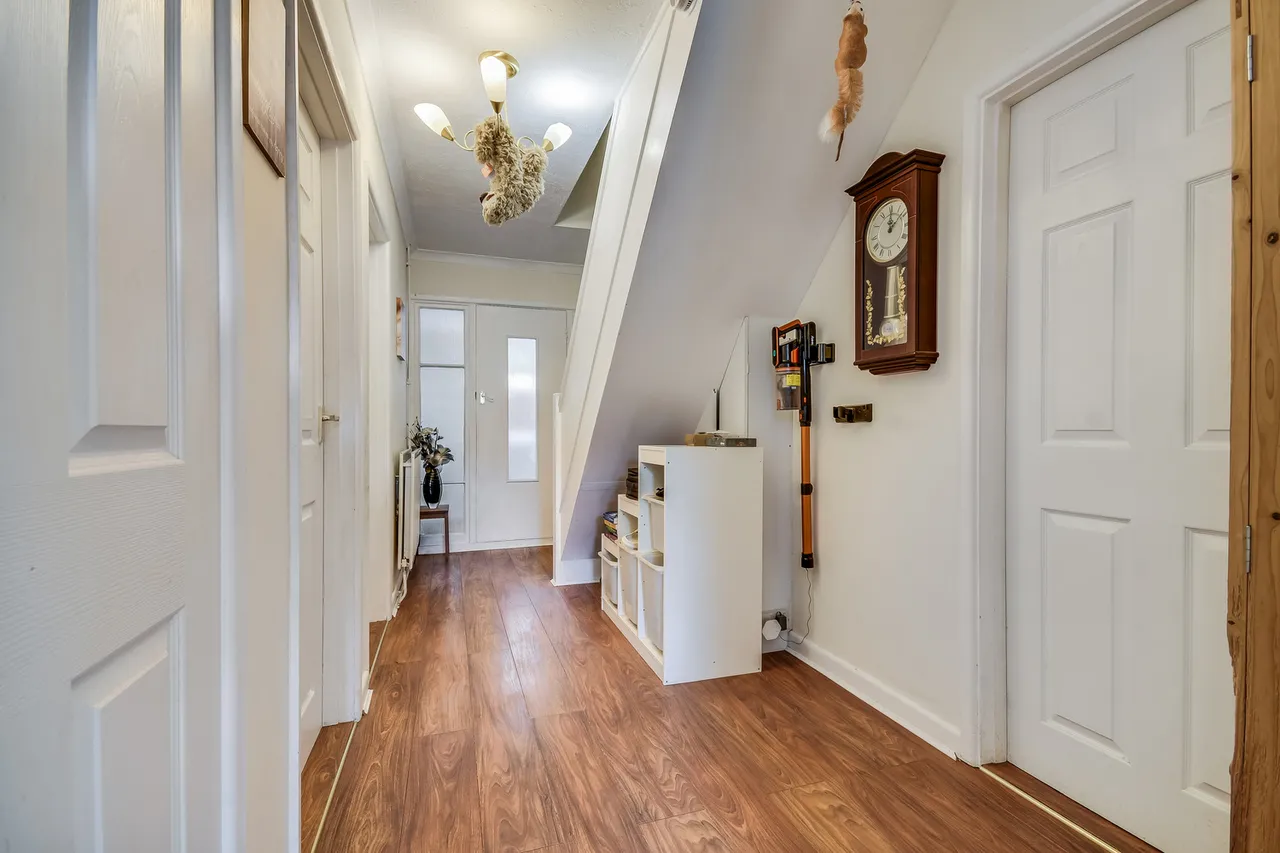 32 Peel Road, Chelmsford, Essex, CM2 6AH, photo 4