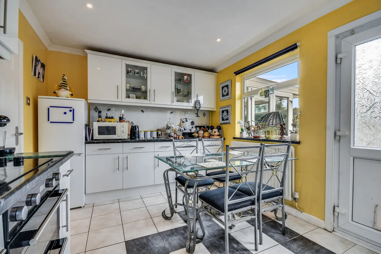 32 Peel Road, Chelmsford, Essex, CM2 6AH, photo 3
