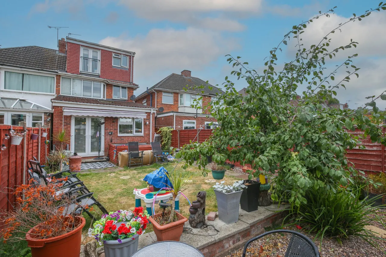 Ryde Park Road, Rednal, B45, photo 35