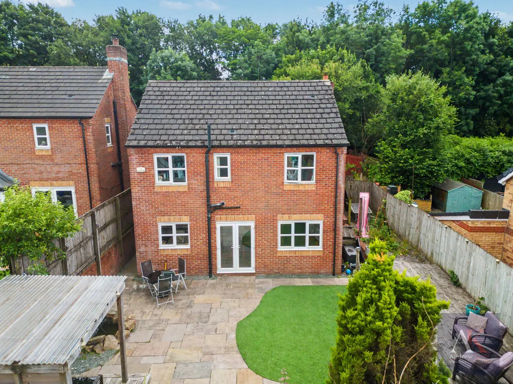 Butterworth Close Milnrow, Rochdale OL16 3TU, photo 29