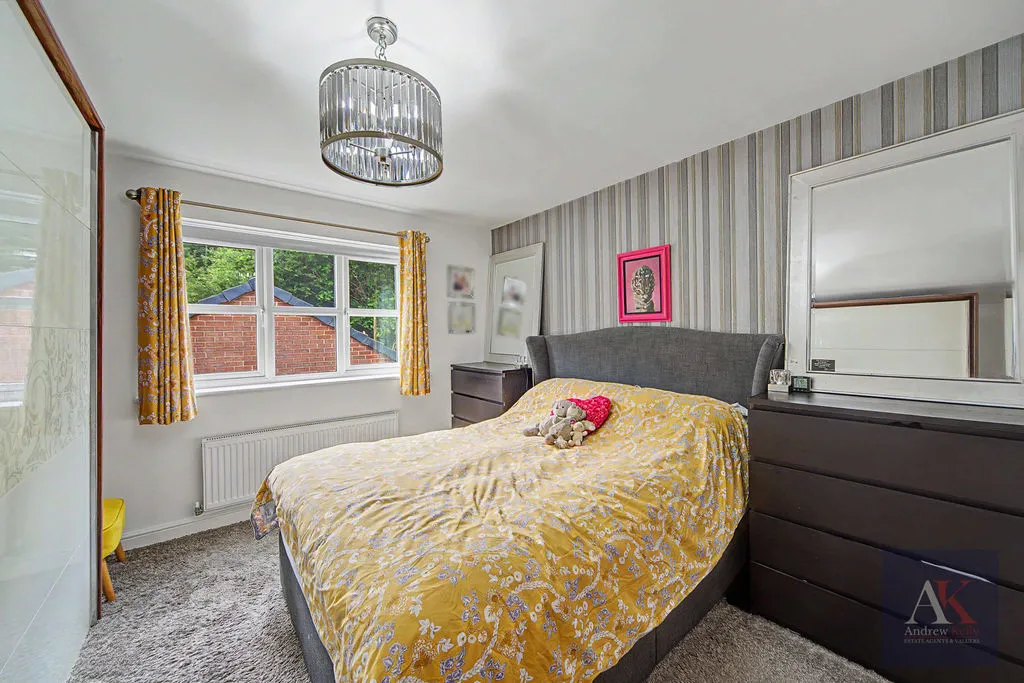 Butterworth Close Milnrow, Rochdale OL16 3TU, photo 14