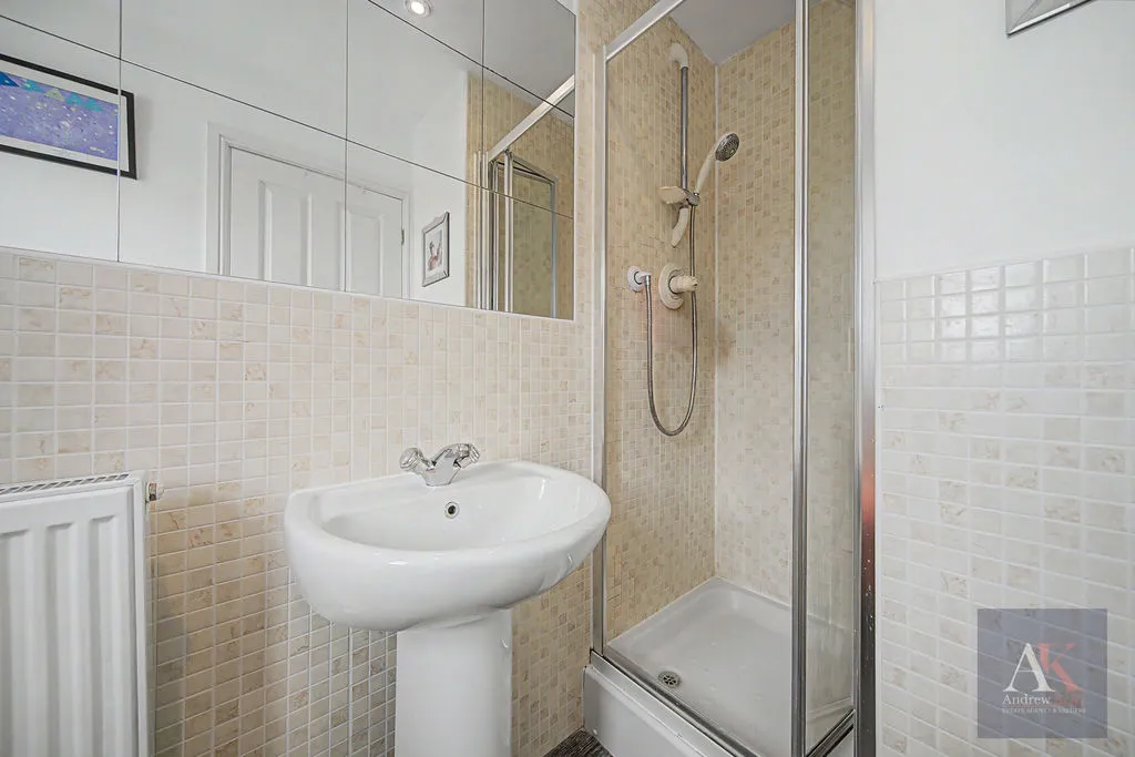 Butterworth Close Milnrow, Rochdale OL16 3TU, photo 17