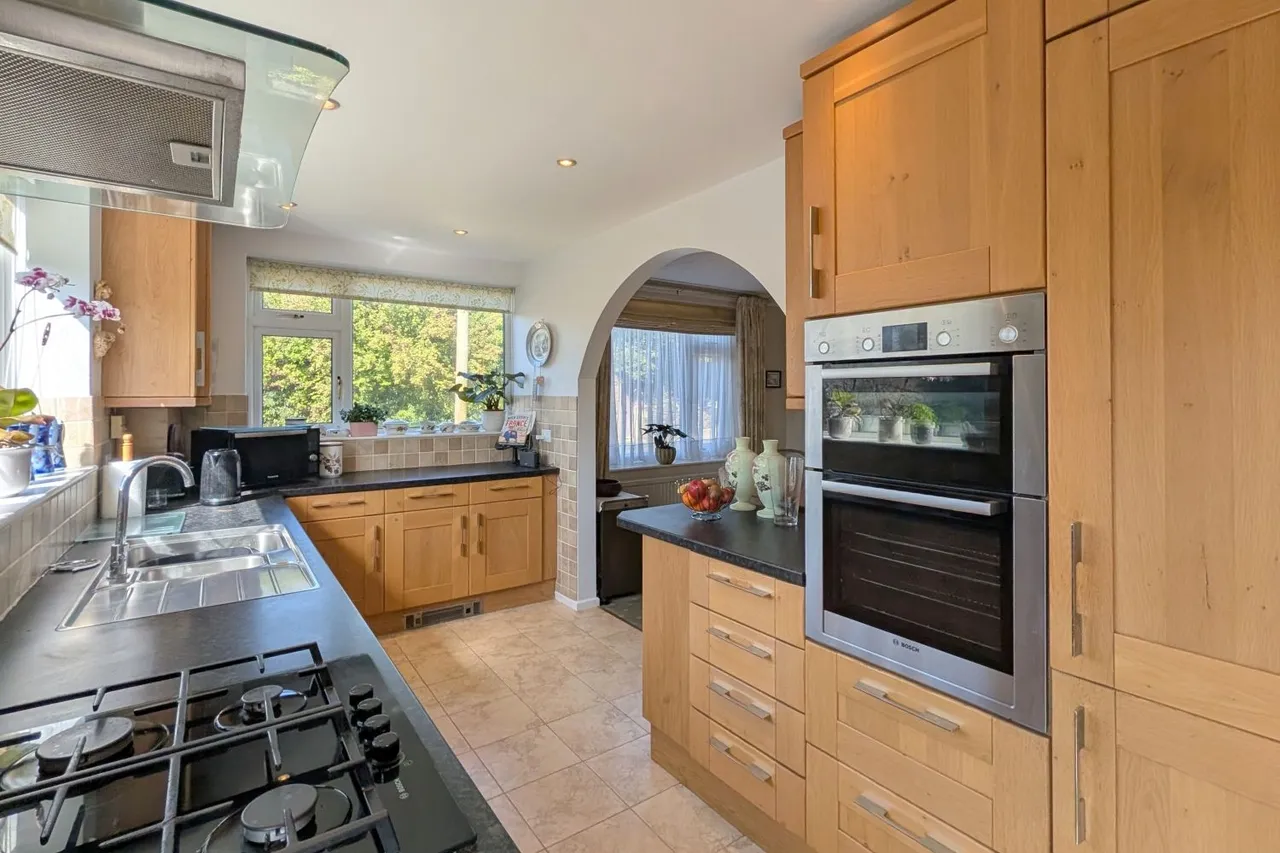 Woodhead Lane, Brighouse, HD6, photo 7