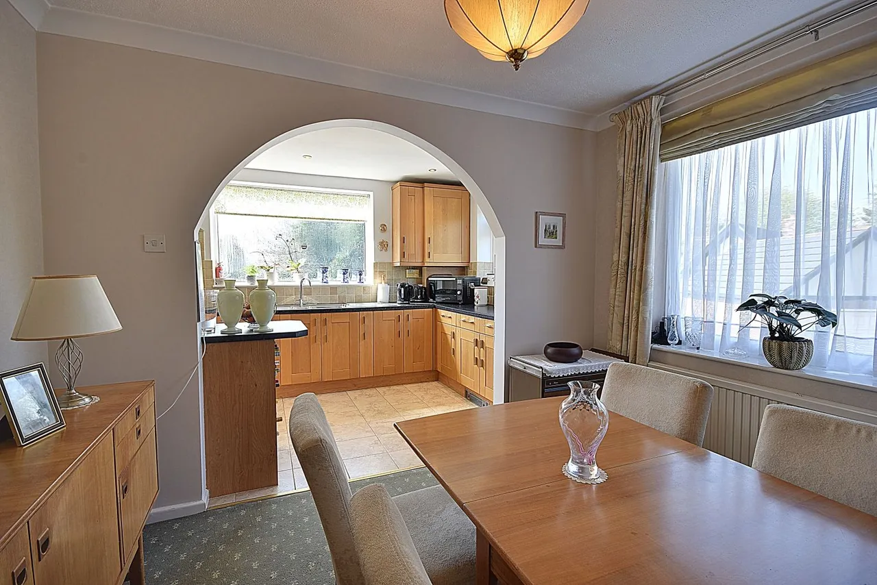 Woodhead Lane, Brighouse, HD6, photo 10