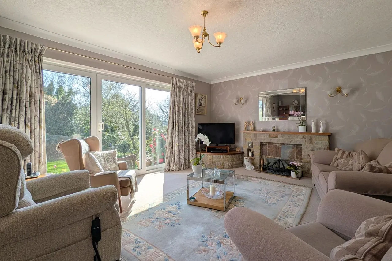 Woodhead Lane, Brighouse, HD6, photo 4