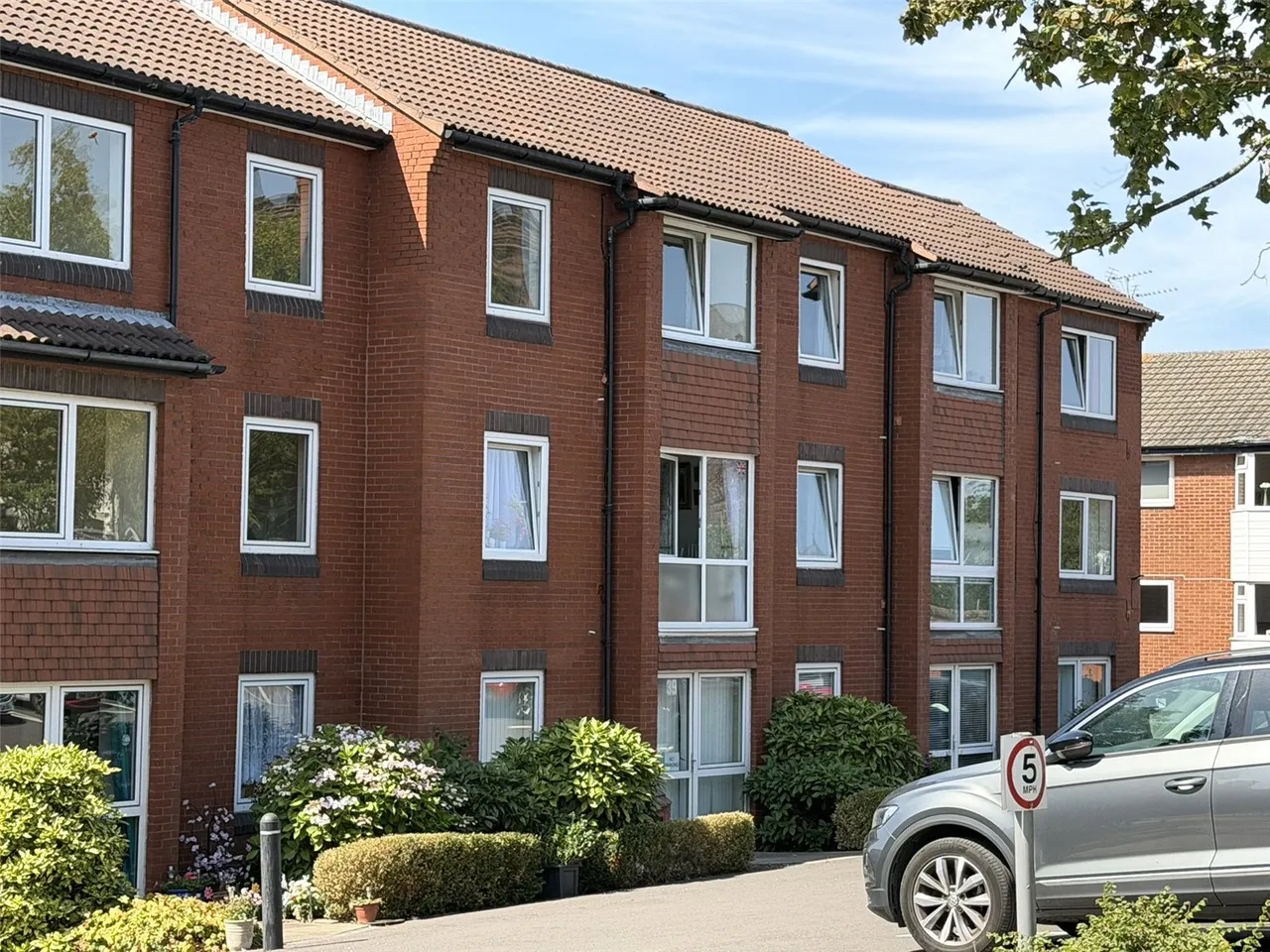 Bidston Road, Prenton, CH43, photo 25